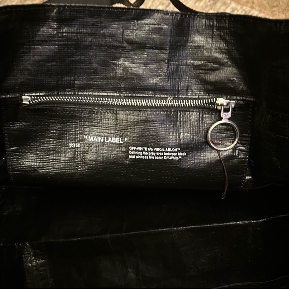 OFF-WHITE Arrows Tote Bag - Picture 2 of 5